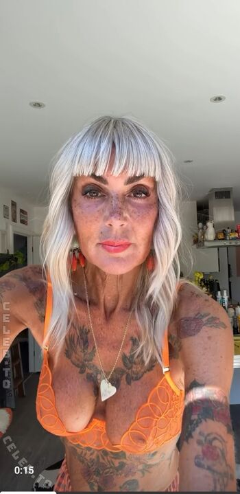 Full leaked Astrid zeegen holt private photo