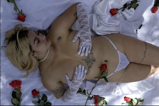 Full leaked Athenearossi private onlyfans photo