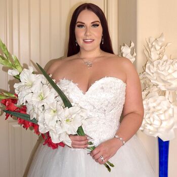 Full leaked Aubrey red ruby red page private photo