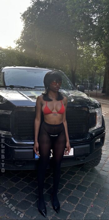 Full leaked Audrey private photo