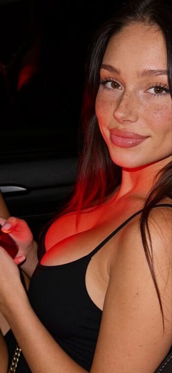 Full leaked Audrey avery private onlyfans photo