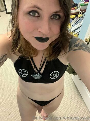 Full leaked Audrey check private photo