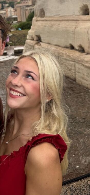 Full leaked Audrey wright page private photo