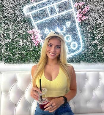 Full leaked Audrey wright private photo