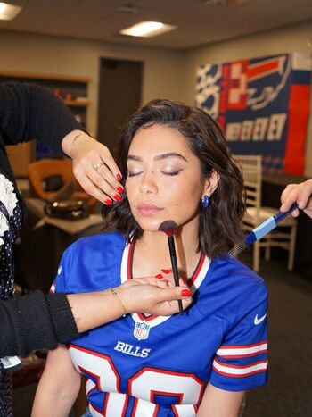 Full leaked Auli i cravalho private photo