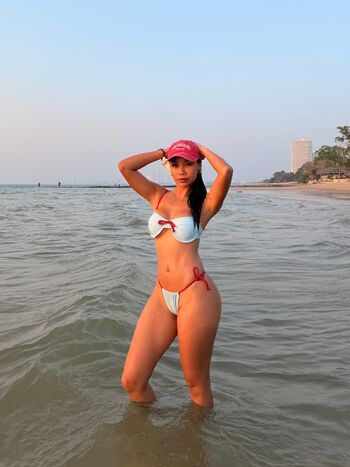 Full leaked Auns janthana private photo