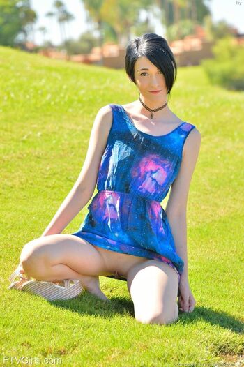 Full leaked Aura ivy private photo