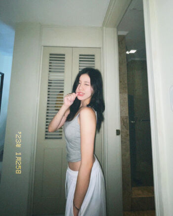 Full leaked Aurelia vizal page private onlyfans photo