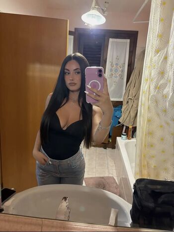 Full leaked Auri urso private photo