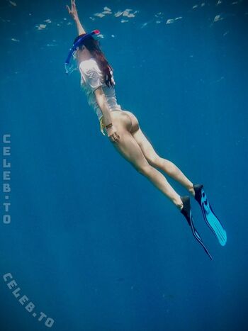 Full leaked Aurora ramazzotti private photo