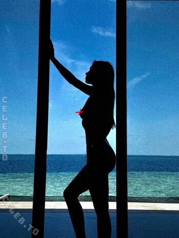 Full leaked Aurora ramazzotti private photo
