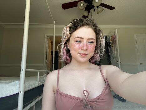 Full leaked Aurorabrookefree page private photo