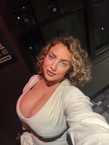 Full leaked Aurorao page private photo