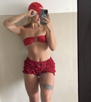 Full leaked Aussie gym baddies private photo