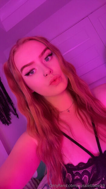 Full leaked Aussiebabe private photo