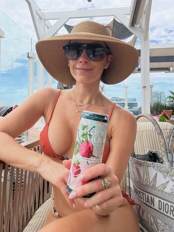 Full leaked Autumn calabrese private photo