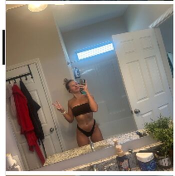 Full leaked Autumnannofficial private onlyfans photo