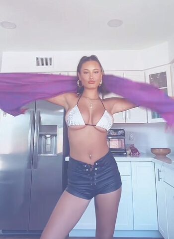 Full leaked Autumnjoymercado private onlyfans photo