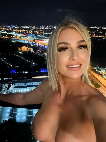 Full leaked Ava avalon private onlyfans photo