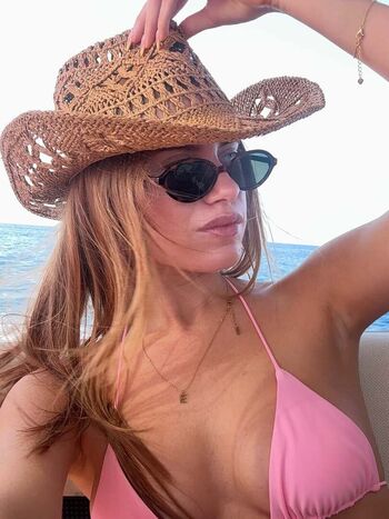 Full leaked Ava daniels page private photo