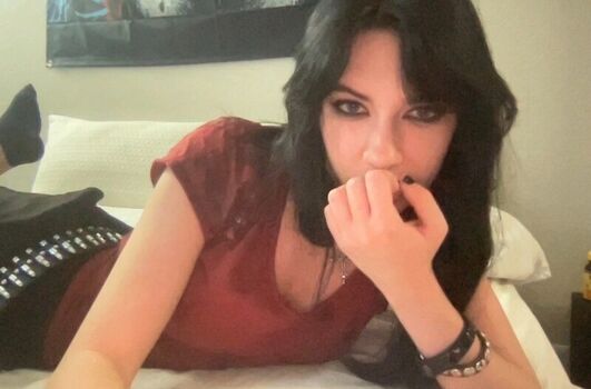 Full leaked Ava deblassie private photo
