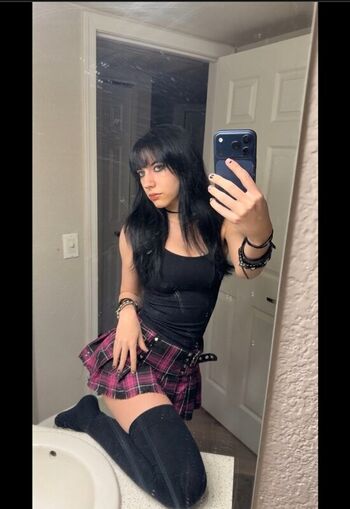 Full leaked Ava deblassie private photo