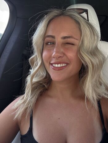 Full leaked Ava kolker page private photo