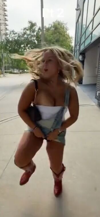 Full leaked Ava ludwar page private onlyfans photo