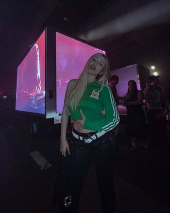 Full leaked Ava max private onlyfans photo