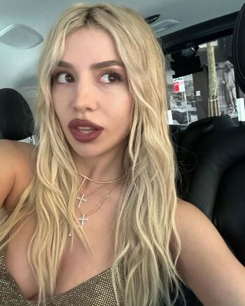 Full leaked Ava max  page private photo