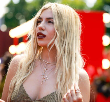 Full leaked Ava max private photo