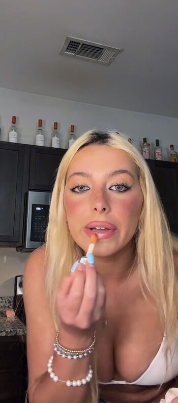 Full leaked Ava nucci private onlyfans photo