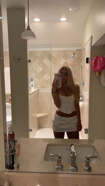 Full leaked Ava nucci private photo