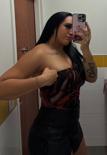 Full leaked Ava raine private onlyfans photo