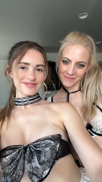 Full leaked Ava rhodes private photo