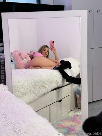 Full leaked Ava smith private onlyfans photo