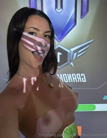 Full leaked Avadank private photo