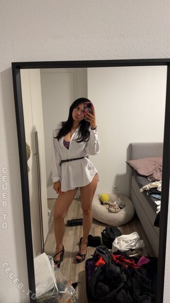 Full leaked Avakisses private photo