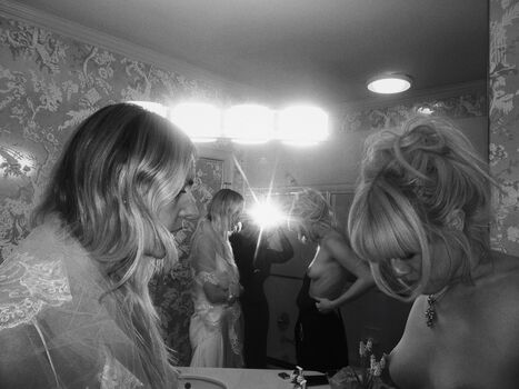 Full leaked Avalon lurks private onlyfans photo