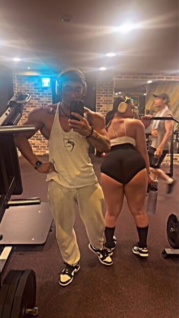 Full leaked Avalynbabe page private photo
