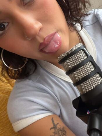 Full leaked Avani gregg page private onlyfans photo