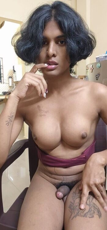Full leaked Avani yadav private photo