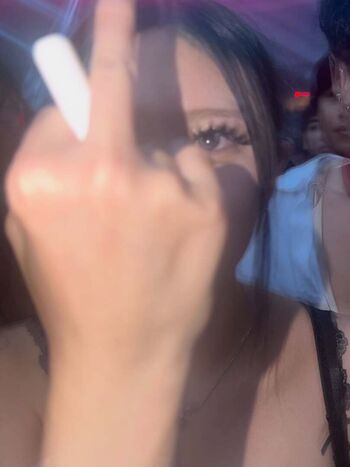 Full leaked Avasuun private photo