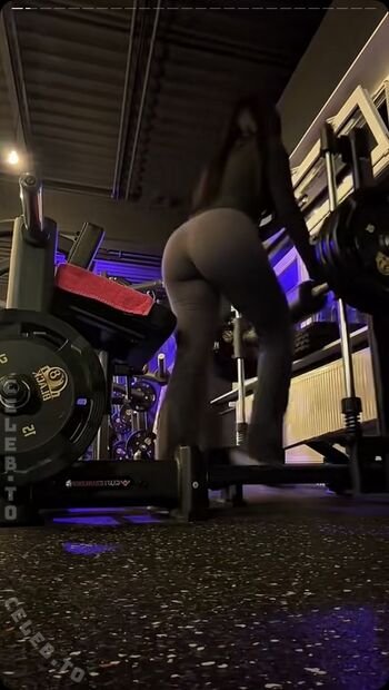 Full leaked Avendaaxs private onlyfans photo