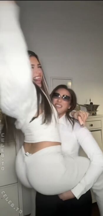 Full leaked Avendaaxs private photo