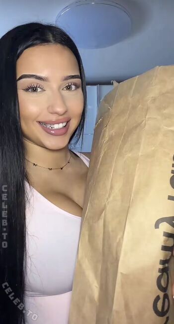 Full leaked Avendaaxs private photo