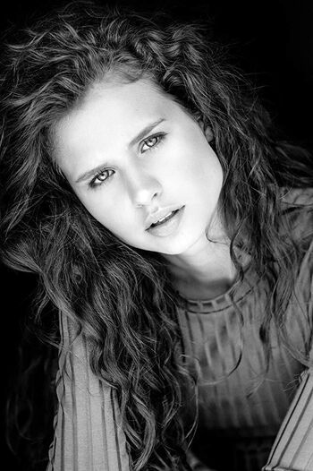 Full leaked Avery konrad private onlyfans photo