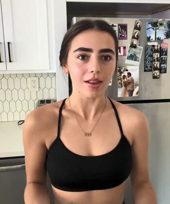 Full leaked Avia butler private photo