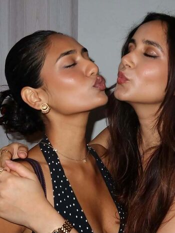 Full leaked Aviva mehta private photo