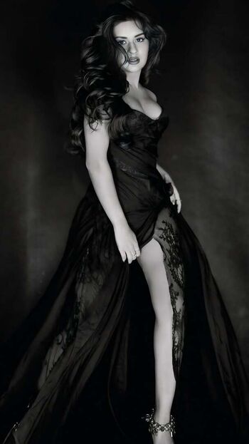 Full leaked Avneet kaur private onlyfans photo